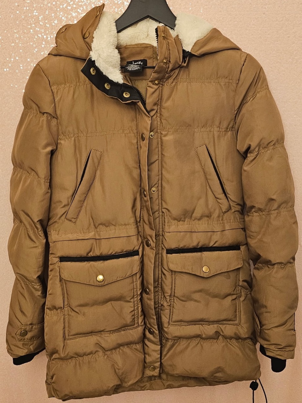 NWOT Tan Puffer Parka with detachable Sherpa-Lined Hood